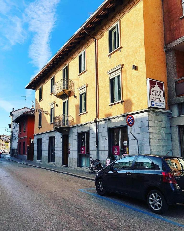 Albergo Residenza Al Teatro Udine Luaran gambar